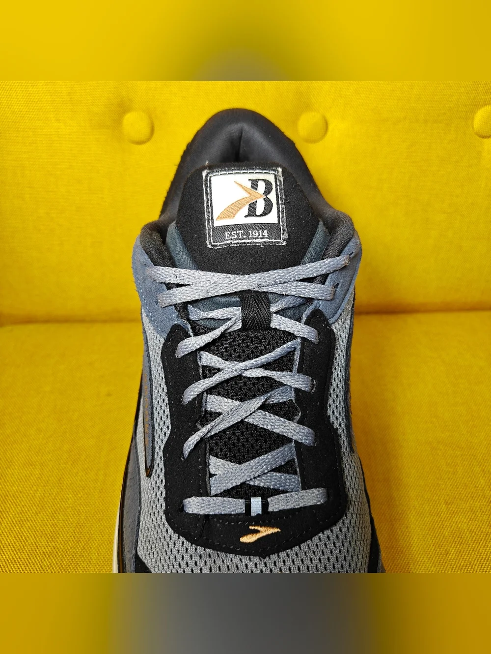 Brooks Ghost Max SE Black Primer Biscuit Athletic Running Sneaker Men's Shoe 14D - Picture 6 of 9